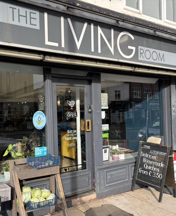 Dean Waterfield Lodge Visits ‘The Living Room’