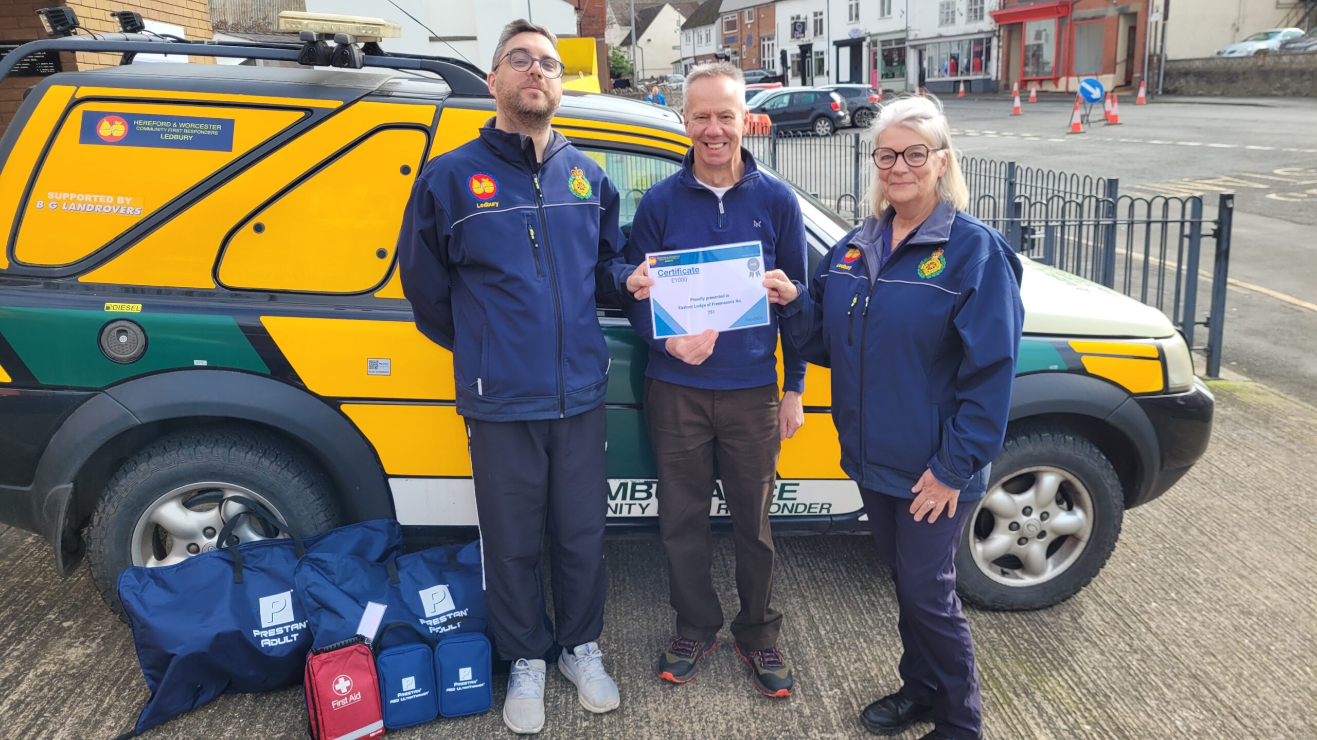 Eastnor Lodge donate to Ledbury First Responders.